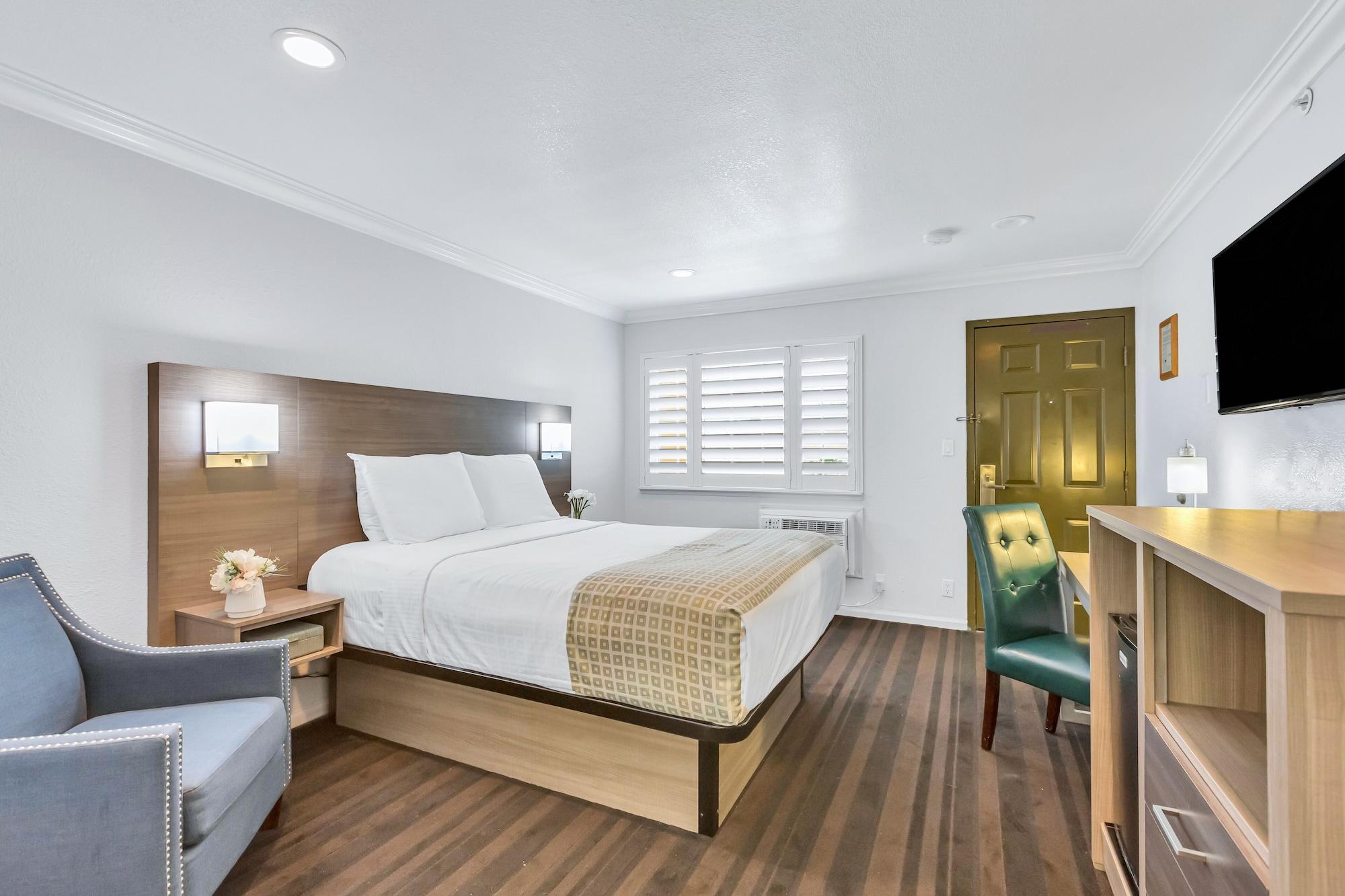 Napa Valley Hotel & Suites Екстериор снимка
