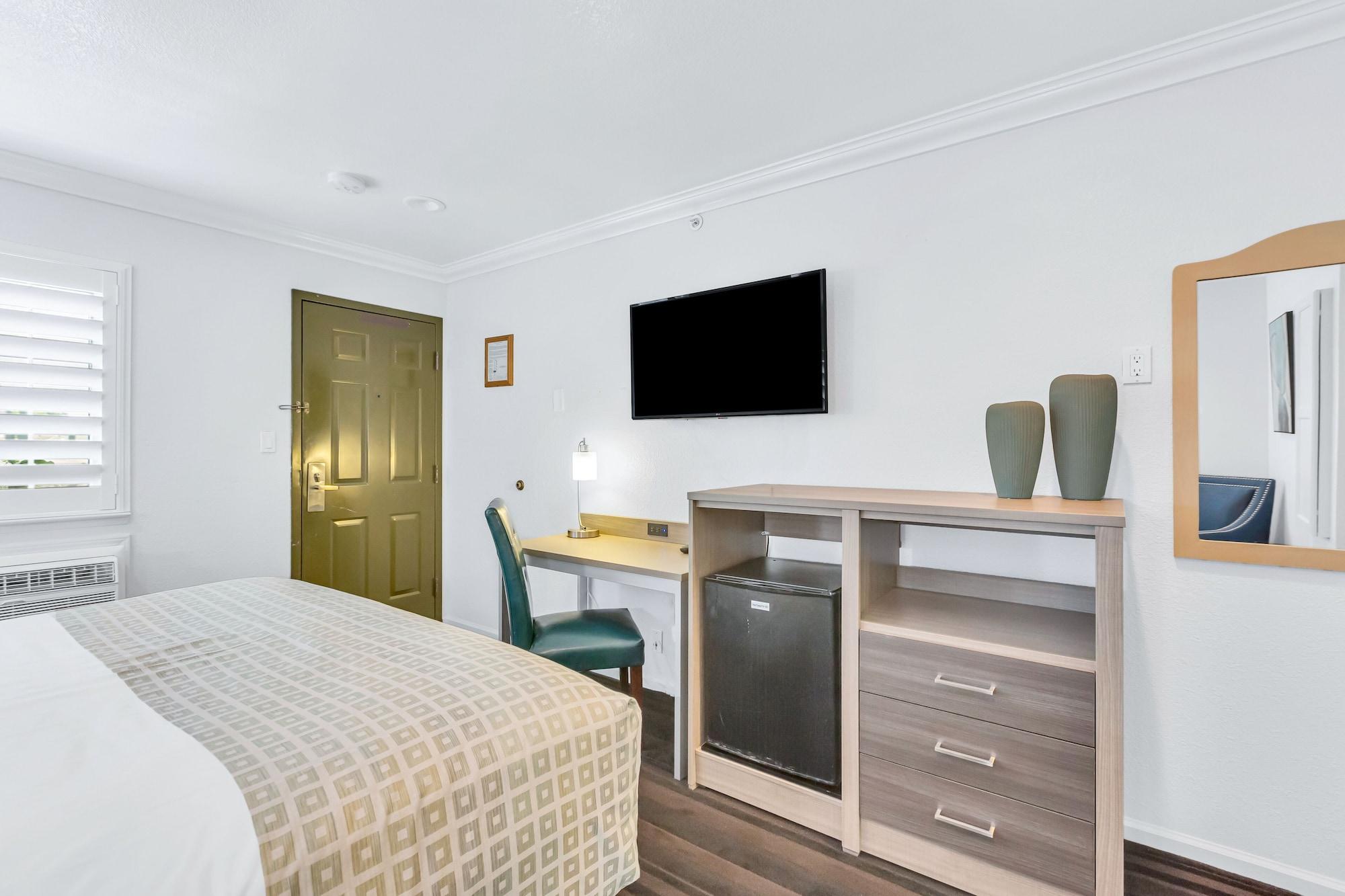 Napa Valley Hotel & Suites Екстериор снимка